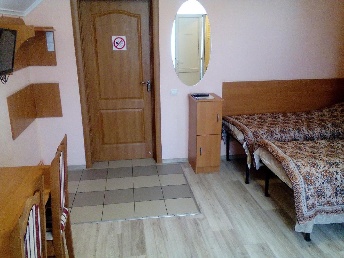 Hostel On Flotska Ivano-Frankivsk Extérieur photo