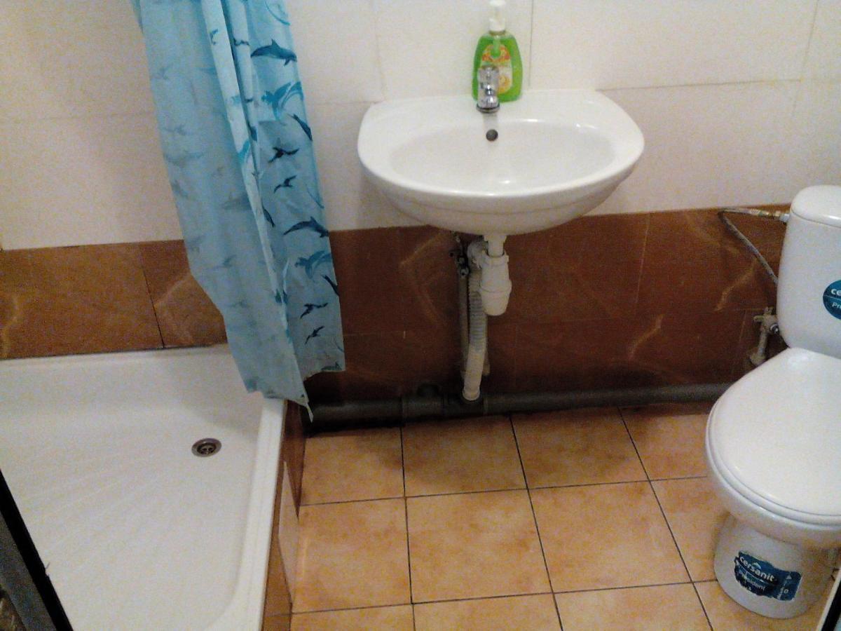 Hostel On Flotska Ivano-Frankivsk Extérieur photo