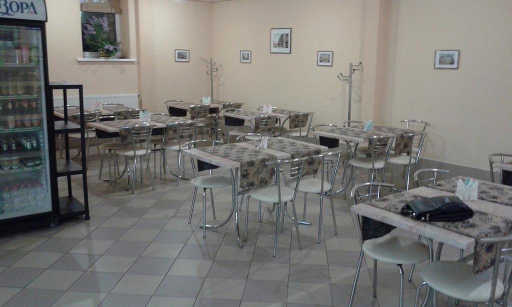 Hostel On Flotska Ivano-Frankivsk Extérieur photo