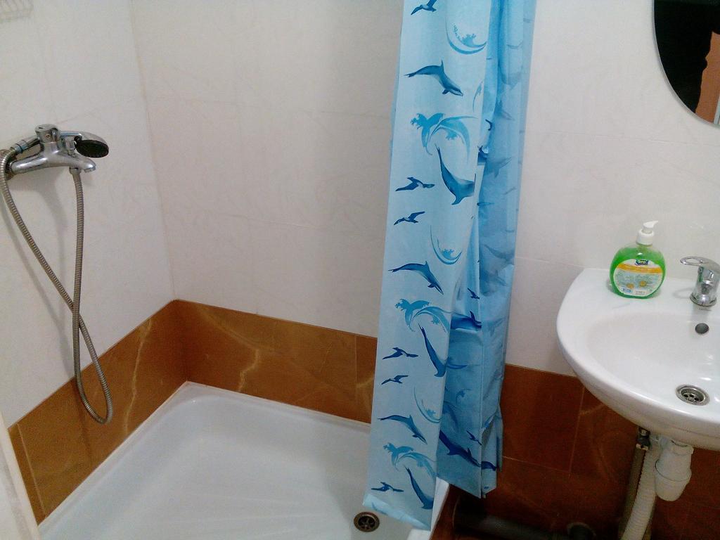 Hostel On Flotska Ivano-Frankivsk Extérieur photo