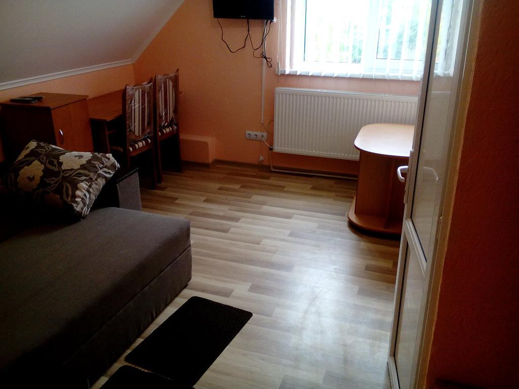 Hostel On Flotska Ivano-Frankivsk Extérieur photo