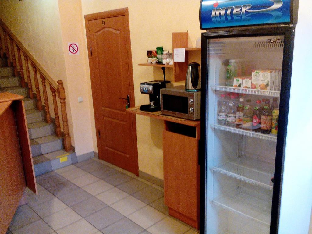 Hostel On Flotska Ivano-Frankivsk Extérieur photo
